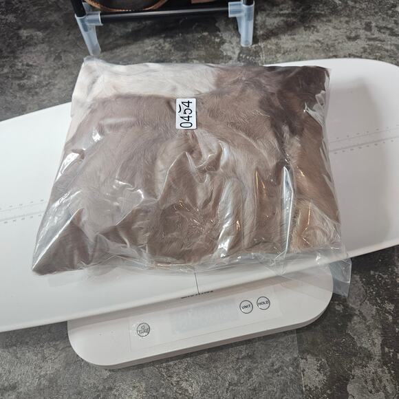 Moon & Meadow Rabbit Fur Ombre Vest Size Small - Picture 5 of 5